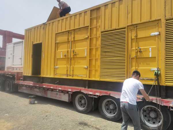 曲松除了负载情况和发动机维护，还有哪些因素会影响 200kw 柴油发电机的油耗？