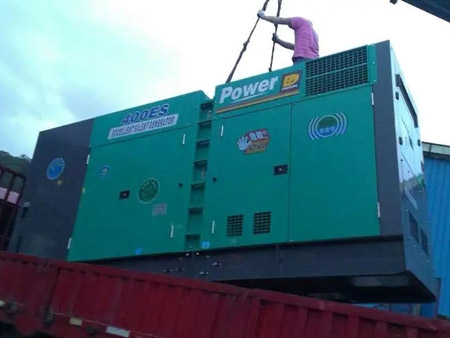 曲松柴油发电机组转速不稳定时,如何对发动机进行维护?